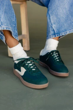 Remus Classic Sneaker - Dark Green with Gum Sole