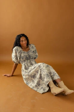 Smocked Embroidery Sweetheart Mini Dress with Pockets -ROOLEE FASHION SHOP 028A1328 741f517b bcf3 4db5 8ae7 398a65b3046a