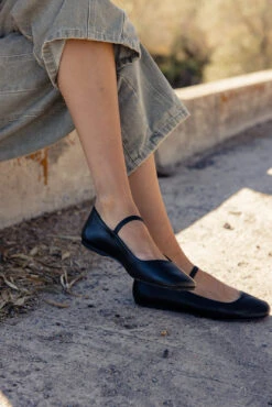 Brisela Square Toe Leather Ballet Flats 34 Brisela Square Toe Leather Ballet Flats -ROOLEE FASHION SHOP 028A1849