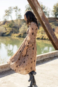 Floral Print Smocked Dress - Romantic Lace Sleeve Boho Style