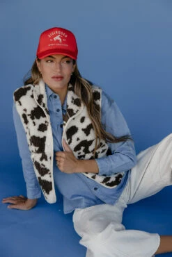 Cow Print Sherpa Vest - Cozy Western Ranch Style Highland Vest -ROOLEE FASHION SHOP 028A2766