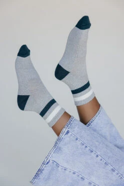 Toasted Marshmallow Striped Socks - Cozy Ribbed Crew with Arch Support