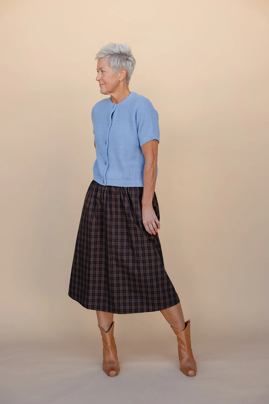 Plaid Midi Skirt with Pockets and Elastic Waist 4 Plaid Midi Skirt with Pockets and Elastic Waist - Image 2