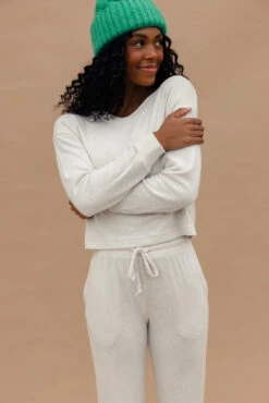 Cozy Wide-Leg Lounge Bottoms - Festive Comfort for Every Day 15 Cozy Wide-Leg Lounge Bottoms - Festive Comfort for Every Day -ROOLEE FASHION SHOP 028A3428