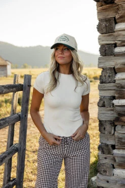 Ribbed Short Sleeve Fitted Basic Tee -ROOLEE FASHION SHOP 028A3653