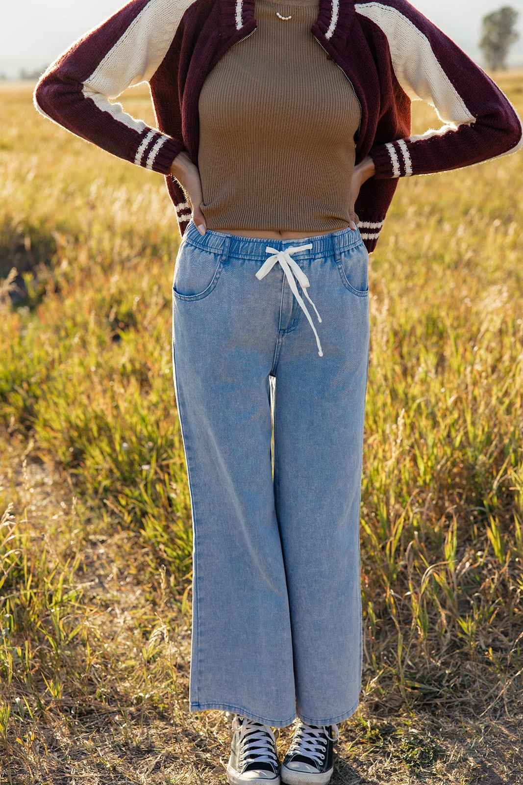 Wide Leg Tie Waist Jeans in Light Wash Denim 4 Wide Leg Tie Waist Jeans in Light Wash Denim - Image 2