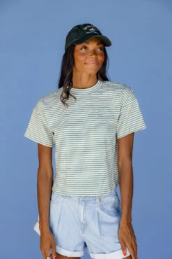 Striped Cropped Tee - Casual Blue & Red Short Sleeve Crewneck Top -ROOLEE FASHION SHOP 028A4021