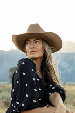 Teddy Cattleman Wide Brim Western Hat - 100% Australian Wool -ROOLEE FASHION SHOP 028A4106