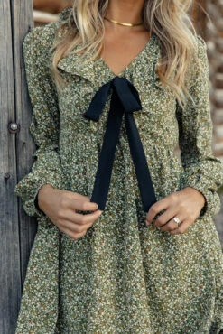 Floral Long Sleeve Bow Dress with Pockets - Fall Ruffle Mini Dress -ROOLEE FASHION SHOP 028A4253