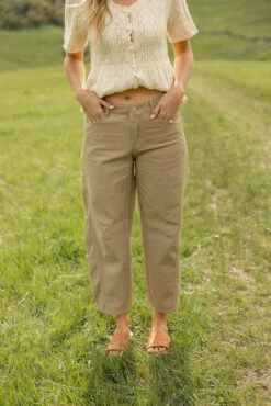 Austin Mid Rise Barrel Jeans - Relaxed Cropped Denim 13 Austin Mid Rise Barrel Jeans - Relaxed Cropped Denim -ROOLEE FASHION SHOP 028A4813