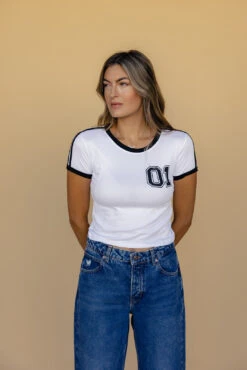 Vintage-Inspired Cropped Ringer Tee - Soft & Stretchy Casual Top -ROOLEE FASHION SHOP 028A5385