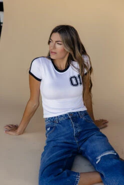 Vintage-Inspired Cropped Ringer Tee - Soft & Stretchy Casual Top -ROOLEE FASHION SHOP 028A5414