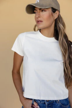 Boxy Cropped Crew Neck Tee - The Emre -ROOLEE FASHION SHOP 028A5428