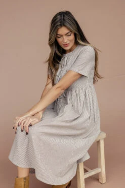 Front Tie A-Line Dress with Pockets - In My Dreams 15 Front Tie A-Line Dress with Pockets - In My Dreams -ROOLEE FASHION SHOP 028A6149 f3c0d66b 6a57 4ab0 ab54 cd1a3f5f6d80