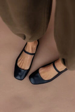 Brisela Square Toe Leather Ballet Flats 37 Brisela Square Toe Leather Ballet Flats -ROOLEE FASHION SHOP 028A6396