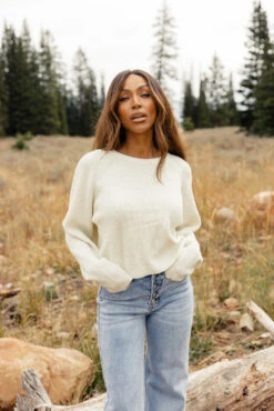 Cropped Waffle Knit Raglan Sweater 22 Cropped Waffle Knit Raglan Sweater -ROOLEE FASHION SHOP 028A7090