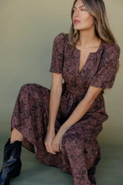 Autumn Whispers Midi Dress - Romantic Floral Fall Fashion 16 Autumn Whispers Midi Dress - Romantic Floral Fall Fashion -ROOLEE FASHION SHOP 028A7386 5f4f8eb0 120f 480a a5c4 649e46a9cd79