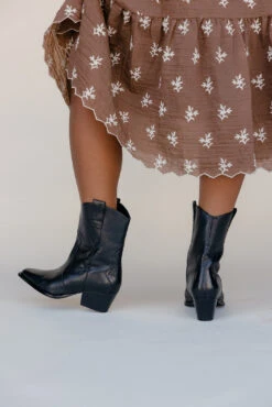 Free People Cat Nap Cowboy Boot - Leather Western Ankle Boots 18 Free People Cat Nap Cowboy Boot - Leather Western Ankle Boots -ROOLEE FASHION SHOP 028A7507 85de45bb 0efe 4b86 832e a6198c77d4fc