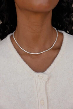 Dainty Under The Sea Pearl Necklace - Gold Plated Elegant Jewelry