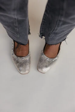Free People Mystic Mary Jane Metallic Leather Flats 11 Free People Mystic Mary Jane Metallic Leather Flats -ROOLEE FASHION SHOP 028A7994 3dc0b20d 0cbc 4f0c a7e8 48ea0a72f344