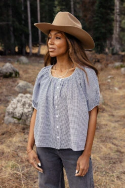 Long Stem Roses Button Down Blouse -ROOLEE FASHION SHOP 028A8043