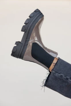 Chunky Platform Boots with Modern Edgy Design -ROOLEE FASHION SHOP 028A8049 a791a0d2 1fc3 4ed4 ada3 399ce9781fc8