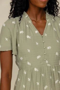 ROOLEE FASHION SHOP -ROOLEE FASHION SHOP 028A8997 d3014e3a 24cc 4b88 afef a675c9a5c2ea