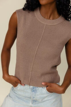The Northbound Sweater Vest -ROOLEE FASHION SHOP 028A9204