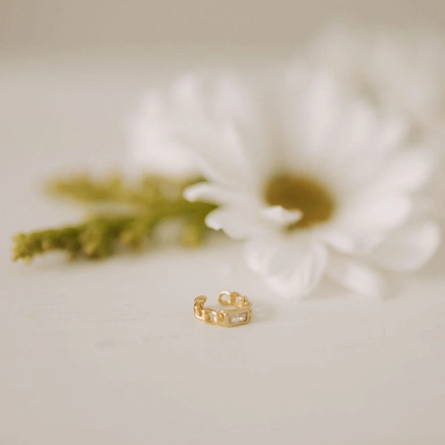 Sophie Baguette Diamond Ear Cuff - Hypoallergenic Gold & Silver Jewelry 5 Sophie Baguette Diamond Ear Cuff - Hypoallergenic Gold & Silver Jewelry - Image 3