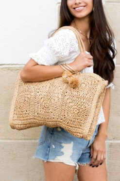 Large Woven Straw Traveler Tote with Zipper Closure -ROOLEE FASHION SHOP 18846287 52c3f95d 8b40 4632 8947 4131de6132bf