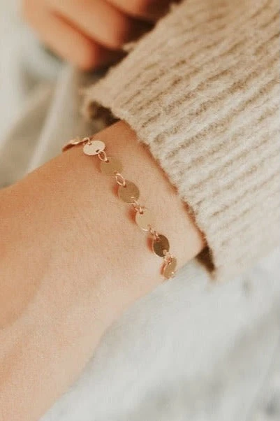 Chloe 18k Gold Filled Coin Bracelet - Dainty & Tarnish Resistant 5 Chloe 18k Gold Filled Coin Bracelet - Dainty & Tarnish Resistant - Image 3