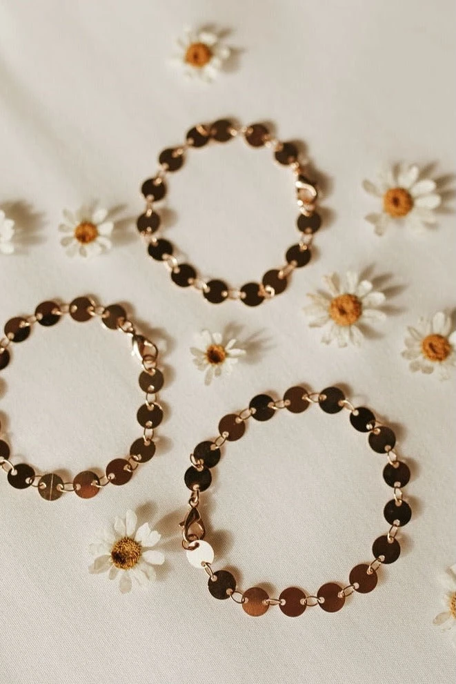 Chloe 18k Gold Filled Coin Bracelet - Dainty & Tarnish Resistant 4 Chloe 18k Gold Filled Coin Bracelet - Dainty & Tarnish Resistant - Image 2