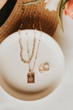 Dainty Leaf Huggie Hoops - Sterling Silver & Gold Vermeil Earrings 12 Dainty Leaf Huggie Hoops - Sterling Silver & Gold Vermeil Earrings -ROOLEE FASHION SHOP 2F4A7185 ab96ee95 acc3 4944 8793 d90f1eebb1ed