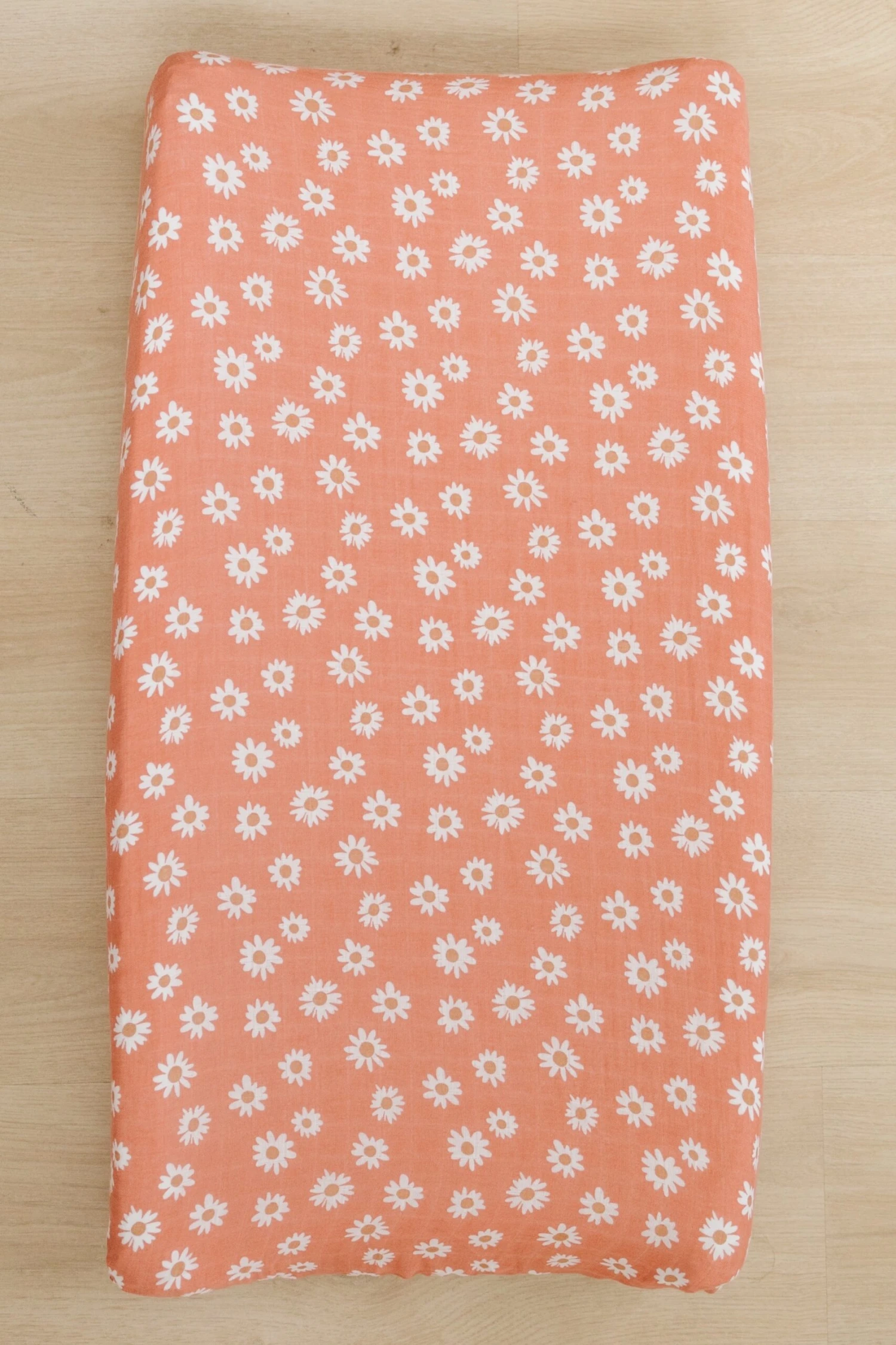 Mebie Baby Arizona Daisy Cotton Muslin Crib Sheet 4 Mebie Baby Arizona Daisy Cotton Muslin Crib Sheet - Image 2