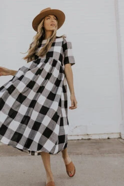 ROOLEE Maddie Buffalo Plaid Dress with Pockets 40 ROOLEE Maddie Buffalo Plaid Dress with Pockets -ROOLEE FASHION SHOP 4T1A2919
