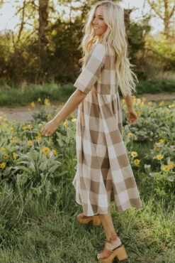 ROOLEE Maddie Buffalo Plaid Dress with Pockets 36 ROOLEE Maddie Buffalo Plaid Dress with Pockets -ROOLEE FASHION SHOP 4T1A5157