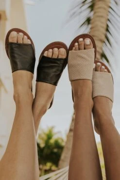 ROOLEE Karamelo Hand-Crafted Nappa Leather Sandal -ROOLEE FASHION SHOP 4T1A5886