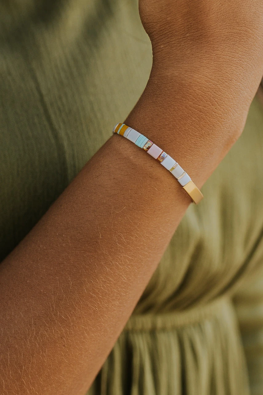 Be Fierce Lavender Japanese Glass Miyuki Bead Bracelet with 14K Gold Bar 3 Be Fierce Lavender Japanese Glass Miyuki Bead Bracelet with 14K Gold Bar