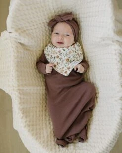 Mebie Baby Meadow Floral Muslin Bib