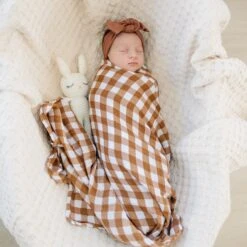 Ultra-Soft Gingham Muslin Swaddle Blanket - 100% Cotton Nursery Essential -ROOLEE FASHION SHOP 535A7312 websize