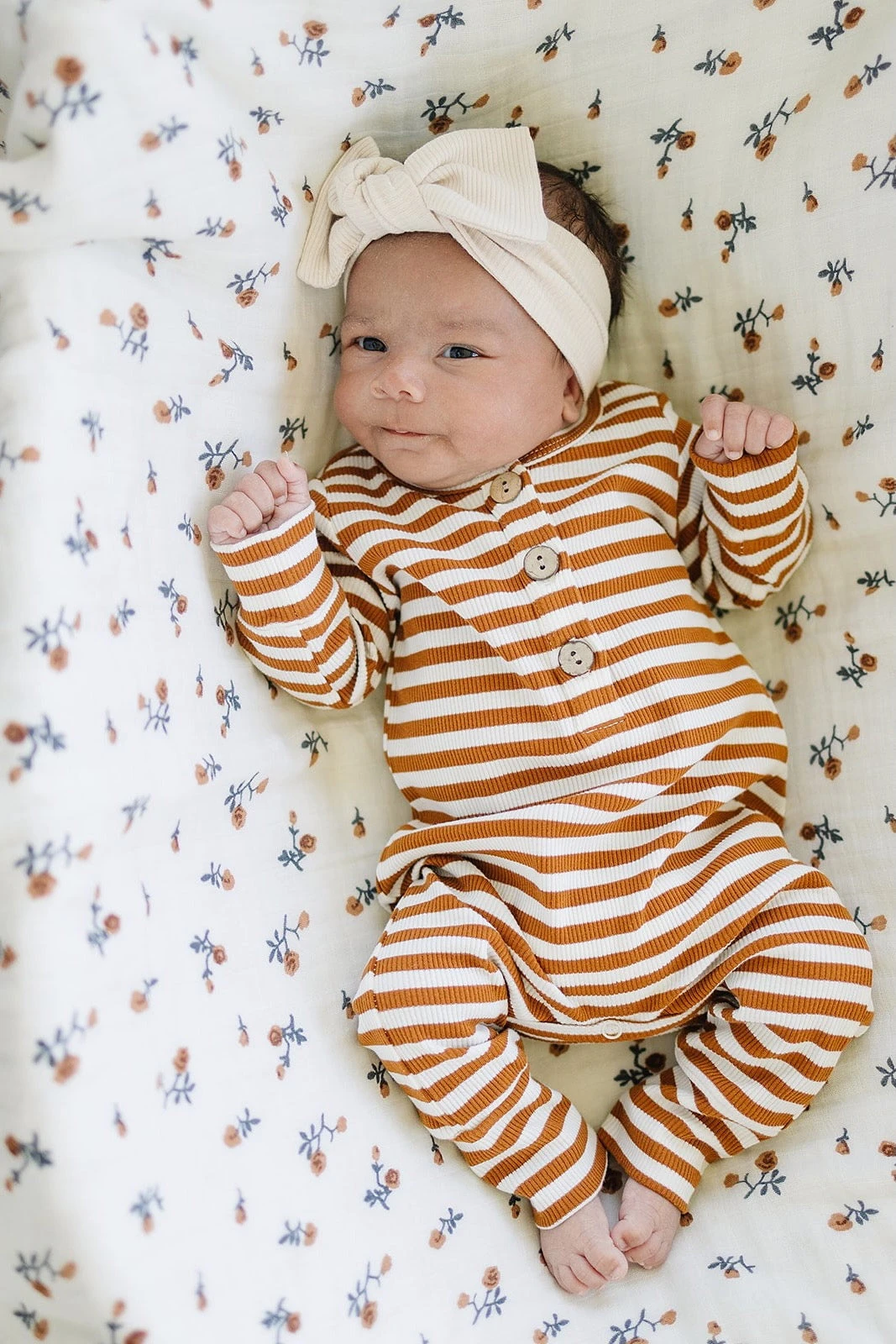 Floral Muslin Quilt - Soft 4-Layer Cotton Baby Blanket 4 Floral Muslin Quilt - Soft 4-Layer Cotton Baby Blanket - Image 2