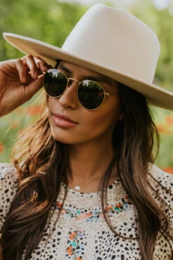 ROOLEE Roma Sunglasses - Classic Gold & Black Metal Frames -ROOLEE FASHION SHOP 5G0A5201