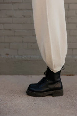 ROOLEE Elvis Leather Platform Boots - Military Style -ROOLEE FASHION SHOP 7W4A0023 8131fb75 3478 4082 86b3 f41175b77610