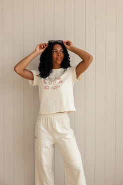 Picnic Graphic Crop Top - Aesthetic Short Sleeve Graphic Tee 23 Picnic Graphic Crop Top - Aesthetic Short Sleeve Graphic Tee -ROOLEE FASHION SHOP 7W4A0038