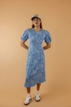 Blue Floral Puff Sleeve Dress with Elegant Princess Seams 16 Blue Floral Puff Sleeve Dress with Elegant Princess Seams -ROOLEE FASHION SHOP 7W4A0056