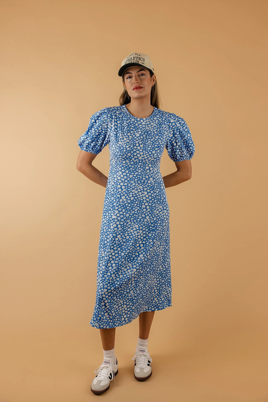 Blue Floral Puff Sleeve Dress with Elegant Princess Seams 7 Blue Floral Puff Sleeve Dress with Elegant Princess Seams - Image 5
