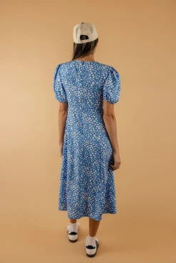 Blue Floral Puff Sleeve Dress with Elegant Princess Seams 18 Blue Floral Puff Sleeve Dress with Elegant Princess Seams -ROOLEE FASHION SHOP 7W4A0060