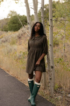 Primrose Collared Relaxed Fit Dress with Pockets -ROOLEE FASHION SHOP 7W4A0223 ceb520db 1228 4681 a97b 818c51257ef9