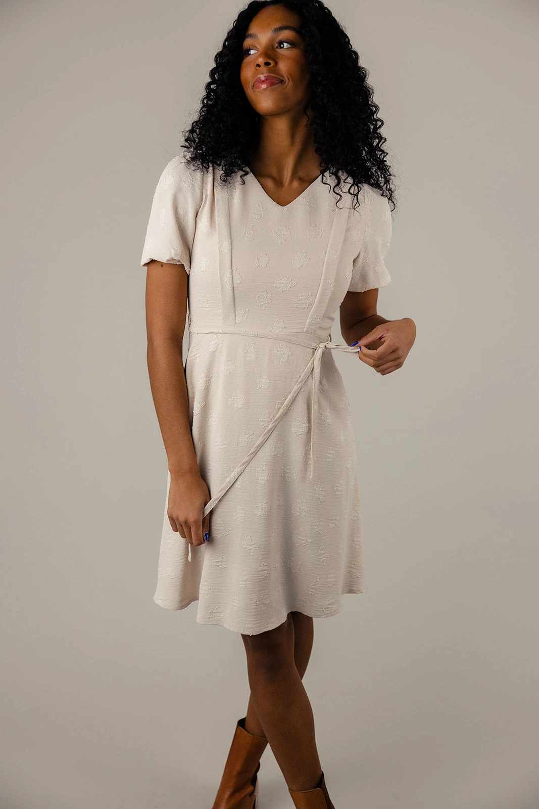 Nursing Friendly V-Neck Dress with Pockets - Alyssa Embossed 5 Nursing Friendly V-Neck Dress with Pockets - Alyssa Embossed - Image 3