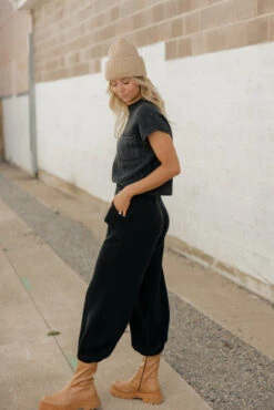 Free People Freya Sweater Set -ROOLEE FASHION SHOP 7W4A0455 ddd81c3f e146 4c3e b19a 839bd54431c8